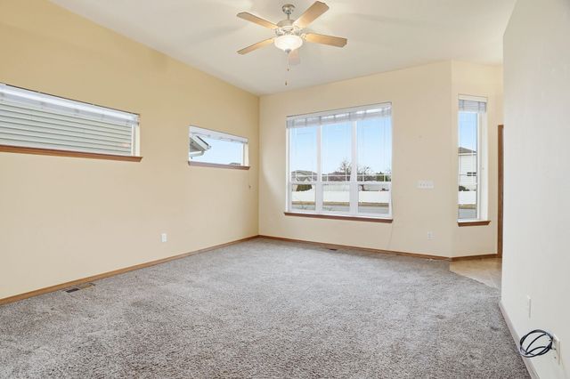 9216 N Oak St, Spokane, WA 99208