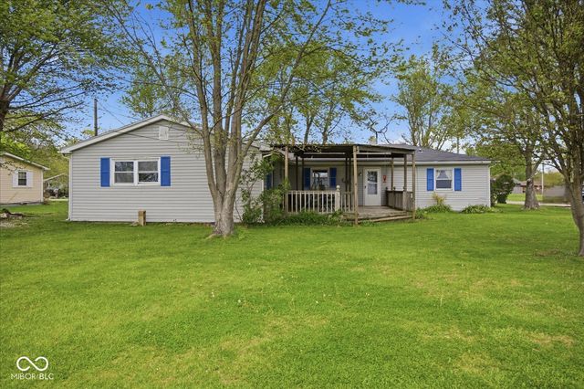 1225 E Hazelwood Street S, Shelbyville, IN 46176