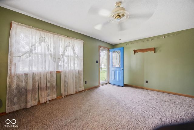 1225 E Hazelwood Street S, Shelbyville, IN 46176