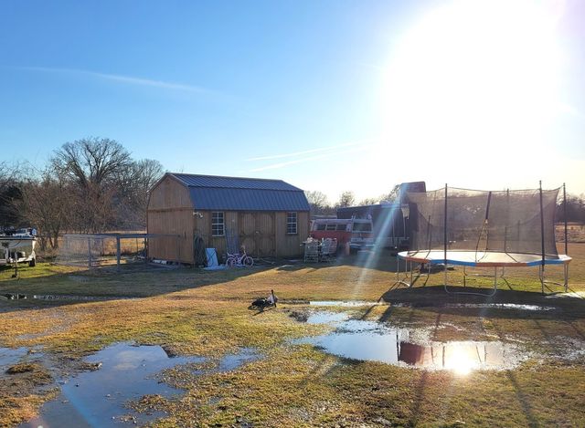 1800 County Road 2105, Kemp, TX 75143