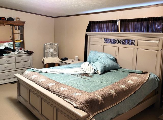 1800 County Road 2105, Kemp, TX 75143