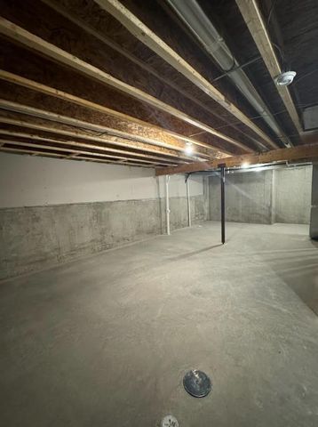 2179 Waterfall Way, Madison, WI 53718