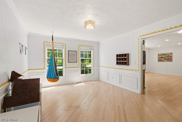 5776 Williamsburg Circle, Hudson, OH 44236
