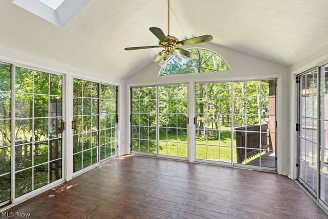 5776 Williamsburg Circle, Hudson, OH 44236