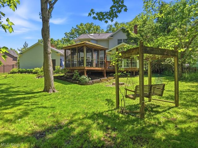 5776 Williamsburg Circle, Hudson, OH 44236