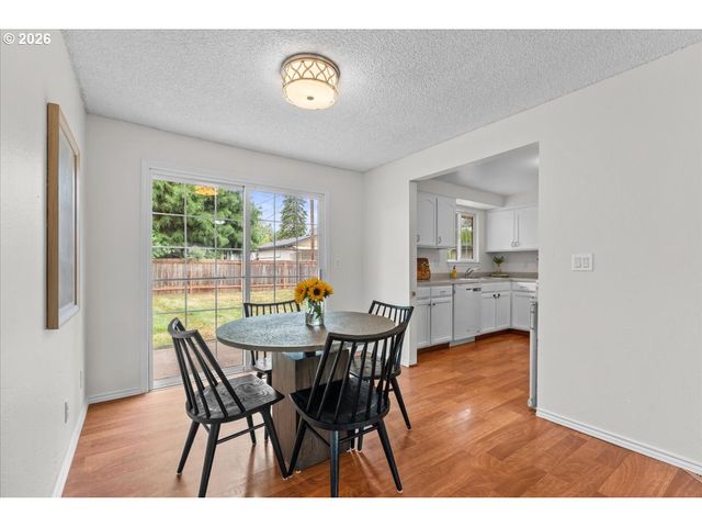 963 Nw 2ND Ave, Hillsboro, OR 97124