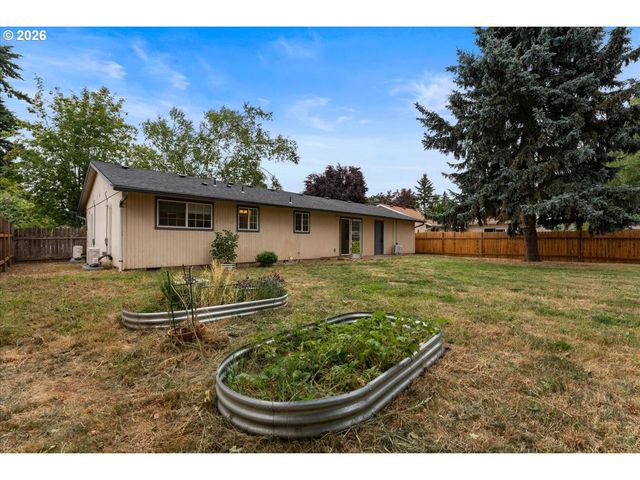 963 Nw 2ND Ave, Hillsboro, OR 97124