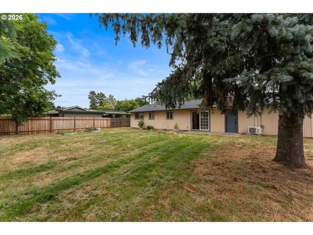 963 Nw 2ND Ave, Hillsboro, OR 97124