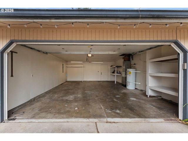 963 Nw 2ND Ave, Hillsboro, OR 97124