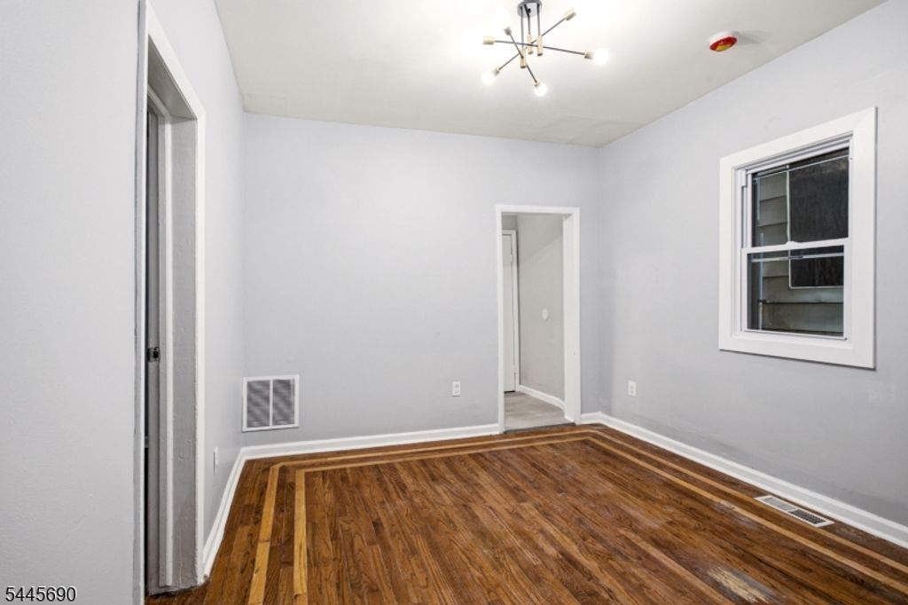 65 Highland Ave, Newark City, NJ 07104 — photo 2