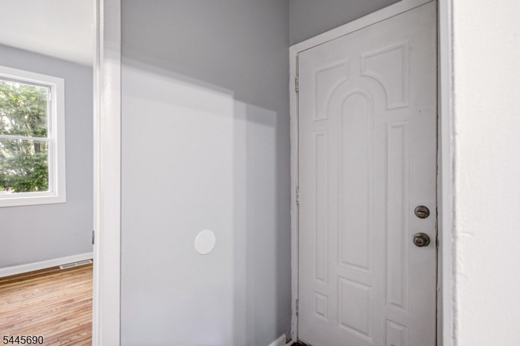 65 Highland Ave, Newark City, NJ 07104 — photo 3
