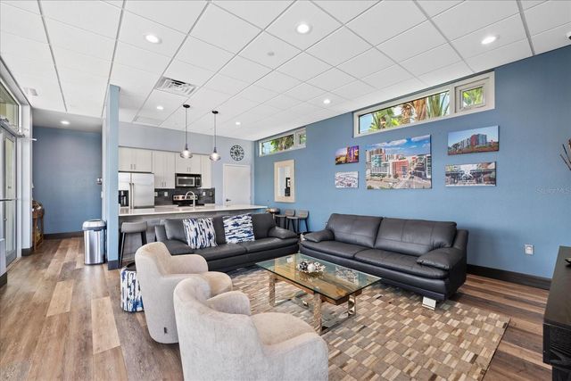 1120 E KENNEDY BOULEVARD 727, Tampa, FL 33602