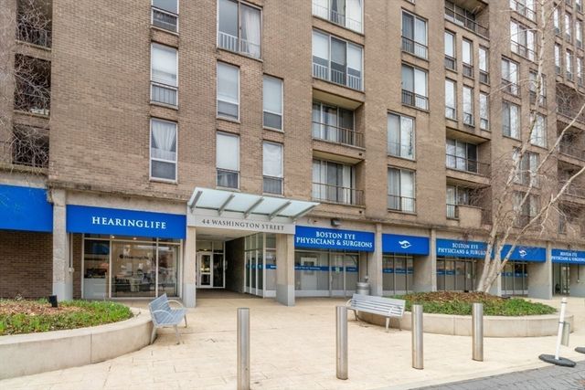 44 Washington St. 605, Brookline, MA 02445