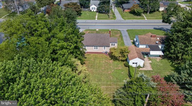 812 E DIVISION ST, Dover, DE 19901