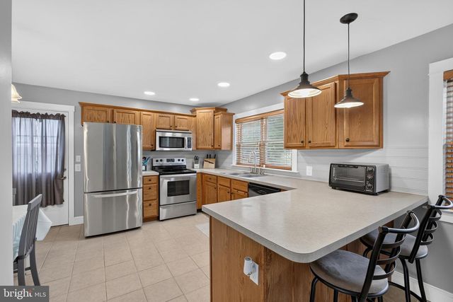 812 E DIVISION ST, Dover, DE 19901