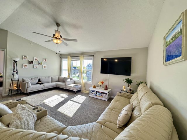 2506 Crosshill Drive, Crescent Springs, KY 41017