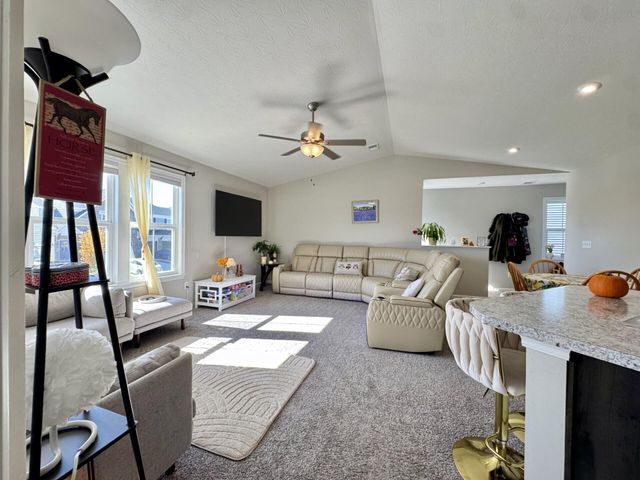 2506 Crosshill Drive, Crescent Springs, KY 41017