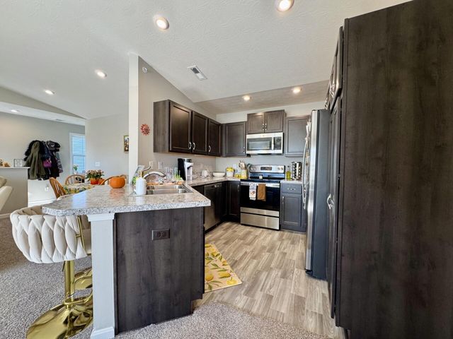 2506 Crosshill Drive, Crescent Springs, KY 41017