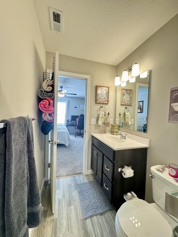 2506 Crosshill Drive, Crescent Springs, KY 41017