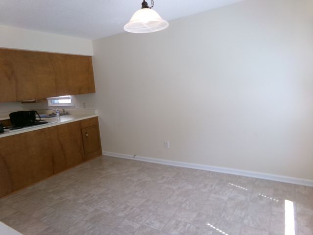 224 Gaines Cir, Estill Springs, TN 37330