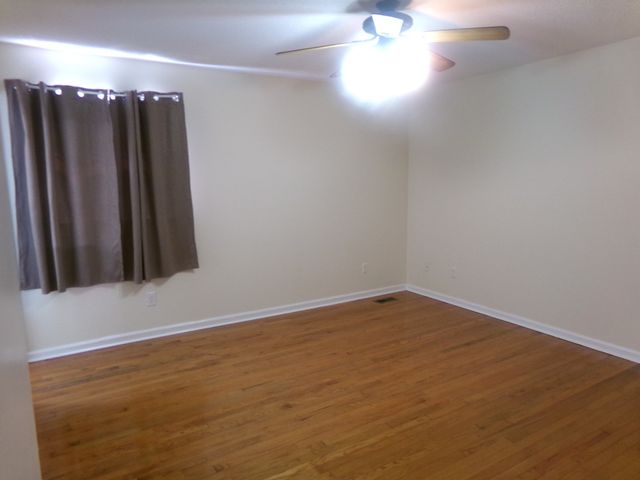 224 Gaines Cir, Estill Springs, TN 37330