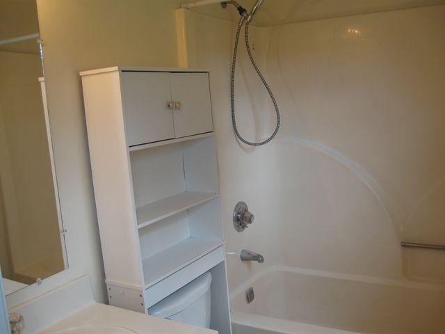 224 Gaines Cir, Estill Springs, TN 37330