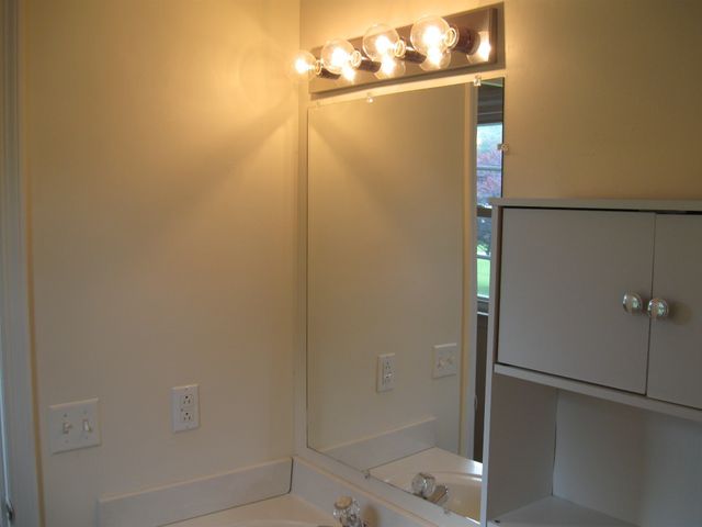 224 Gaines Cir, Estill Springs, TN 37330