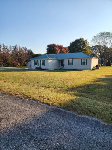 224 Gaines Cir, Estill Springs, TN 37330