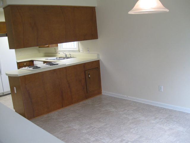 224 Gaines Cir, Estill Springs, TN 37330