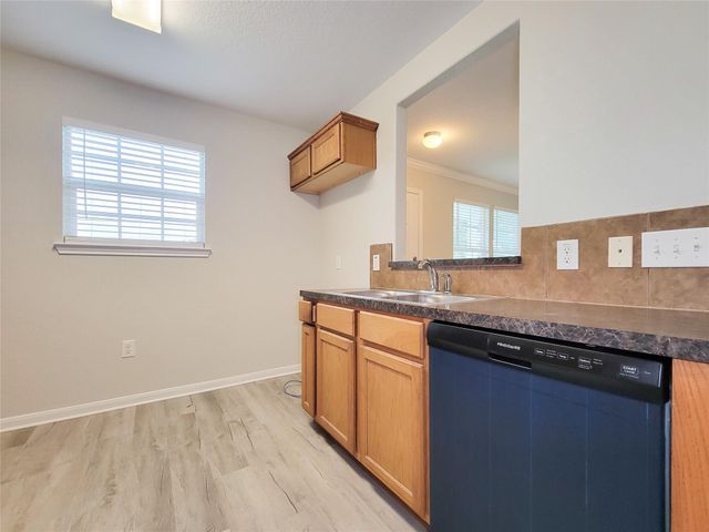 315 20th, San Leon, TX 77539