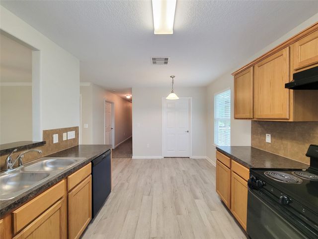 315 20th, San Leon, TX 77539