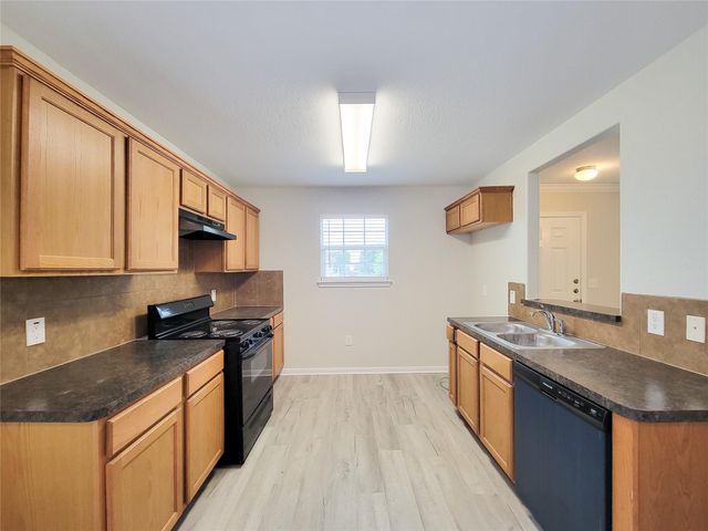 315 20th, San Leon, TX 77539