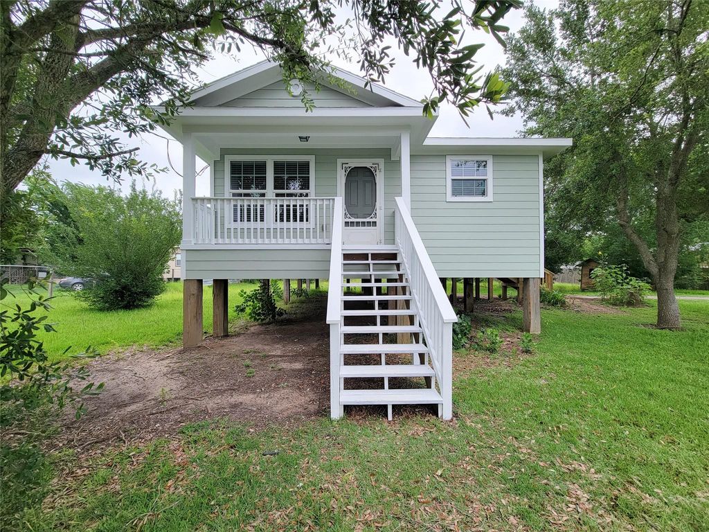 315 20th, San Leon, TX 77539