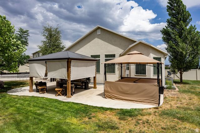 13028 S HAWK TALON RD, Herriman, UT 84096