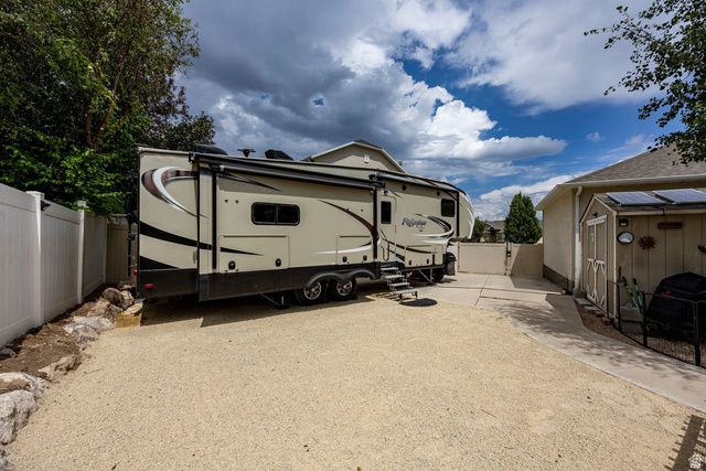 13028 S HAWK TALON RD, Herriman, UT 84096