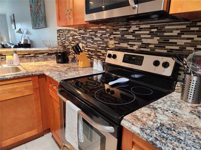 2771 SUMMERDALE DRIVE 1, Clearwater, FL 33761