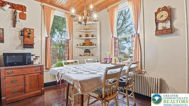 717 High Street, Bethlehem City, PA 18018