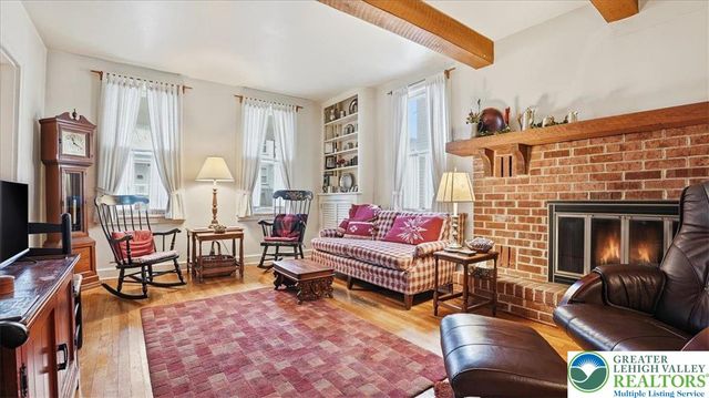 717 High Street, Bethlehem City, PA 18018