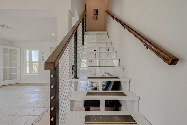 510 Surf Oaks Drive, Seabrook, TX 77586