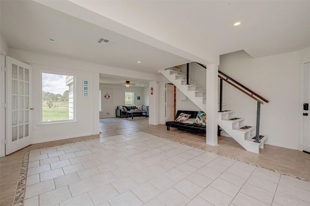 510 Surf Oaks Drive, Seabrook, TX 77586