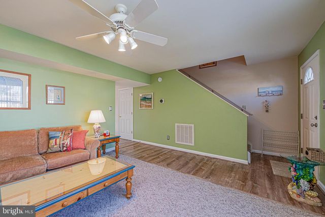 135-J CAPTAINS QUARTERS RD, Ocean City, MD 21842