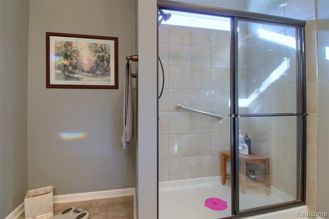 23890 Manistee Lane, Flat Rock, MI 48134