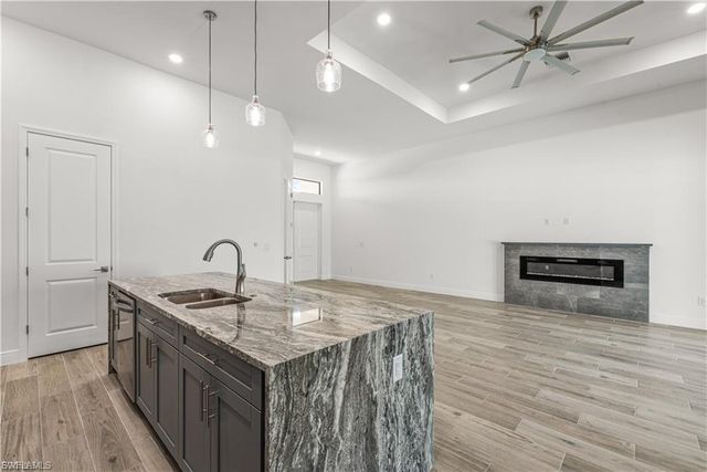 4107 NW 37th ST, Cape Coral, FL 33993