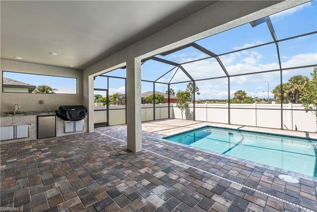 4107 NW 37th ST, Cape Coral, FL 33993