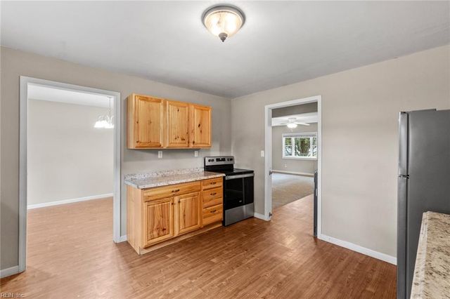 318 Bruce ST, Suffolk, VA 23434