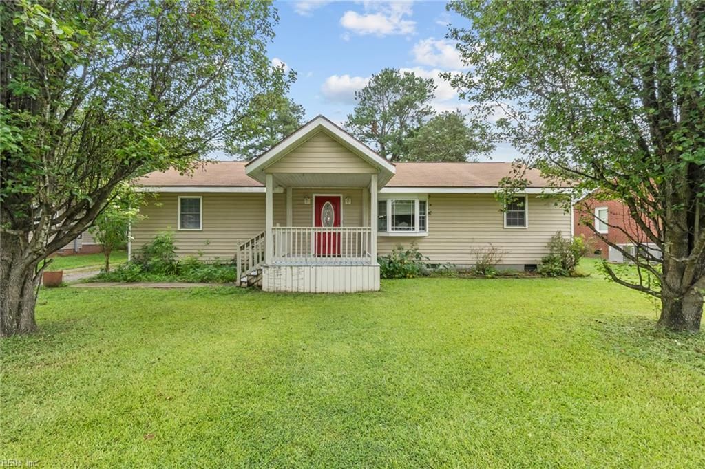 318 Bruce ST, Suffolk, VA 23434