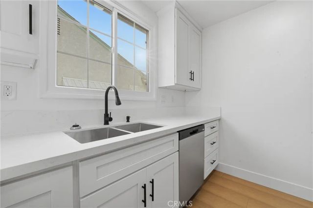 2917 Del Amo Boulevard, Lakewood, CA 90712