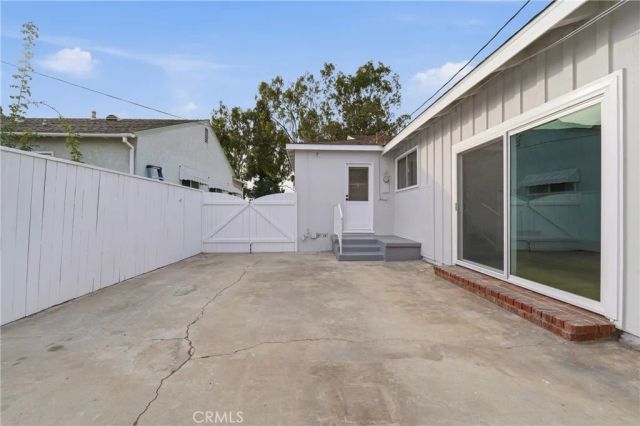 2917 Del Amo Boulevard, Lakewood, CA 90712