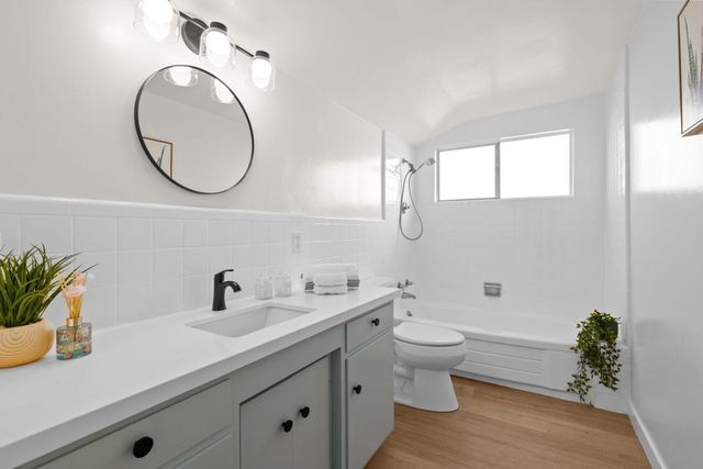 1241 1241 Park Ave, Alameda, CA 94501