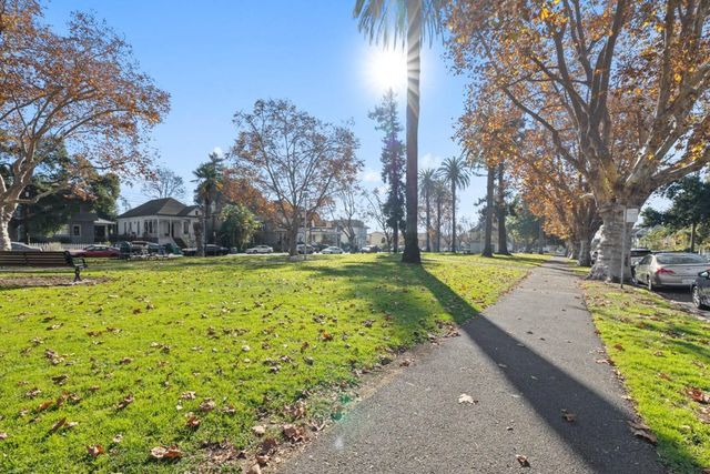 1241 1241 Park Ave, Alameda, CA 94501